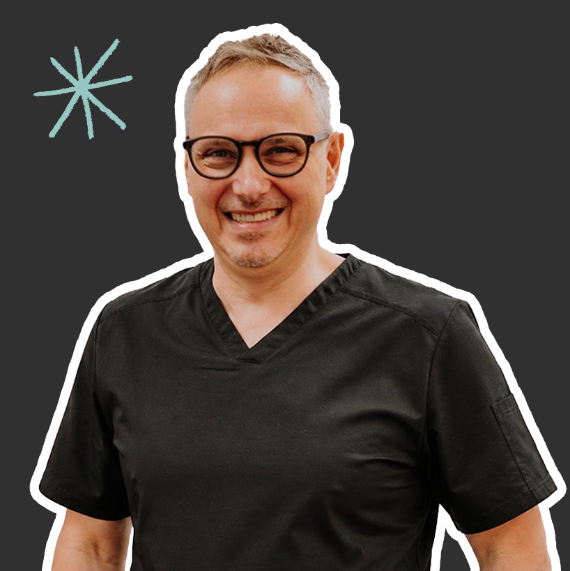 Dr. David Müller